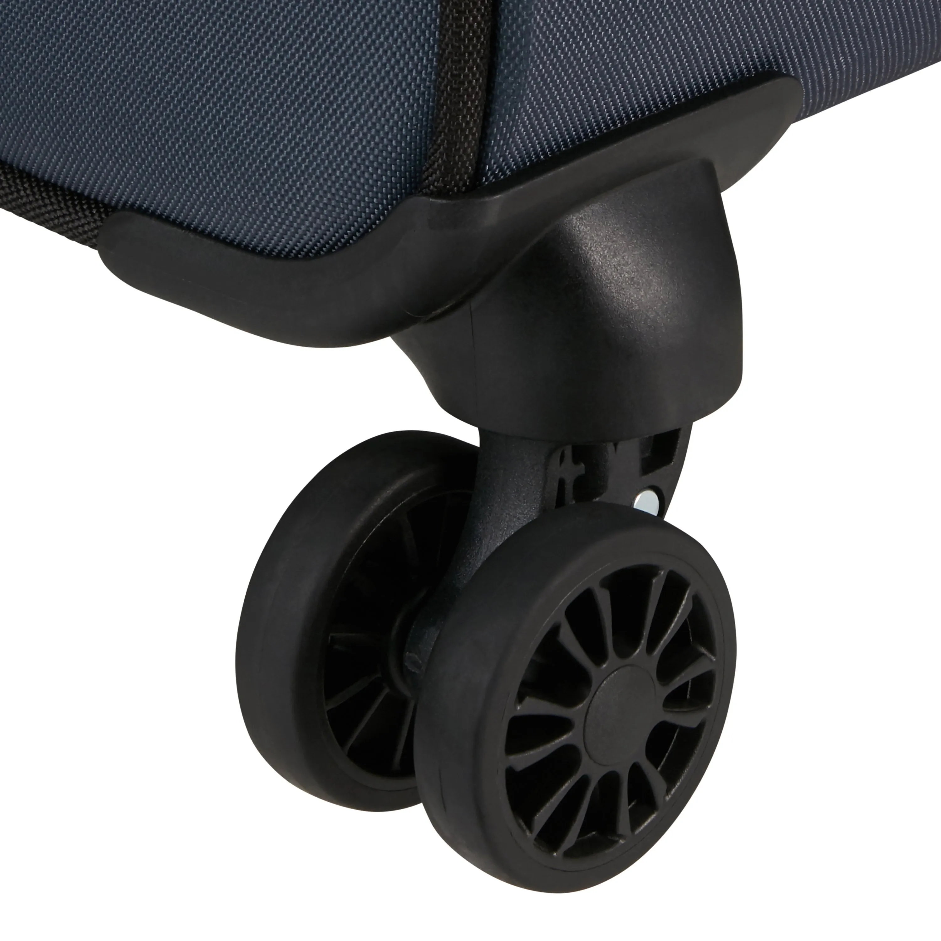 American Tourister Daring Dash Spinner Expandable Carry-On Luggage