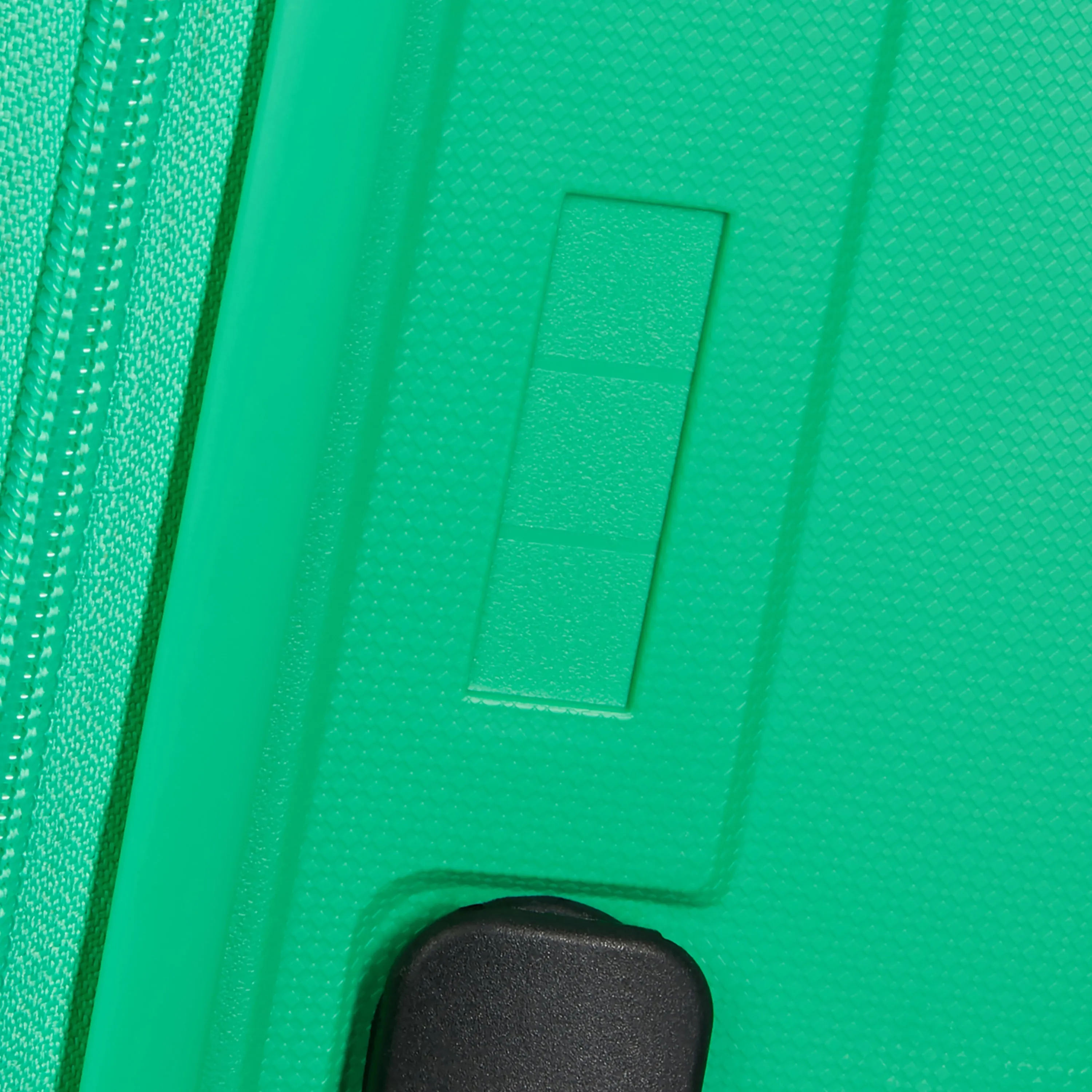 American Tourister Rejoy Spinner Expandable Carry-On Luggage