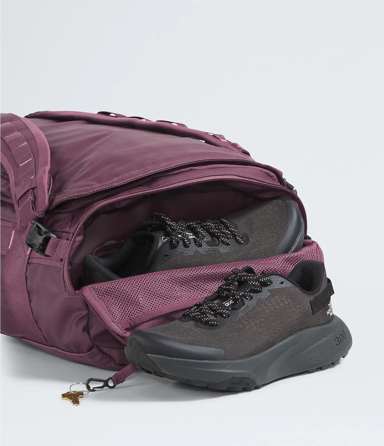Base Camp Voyager Duffel-32L