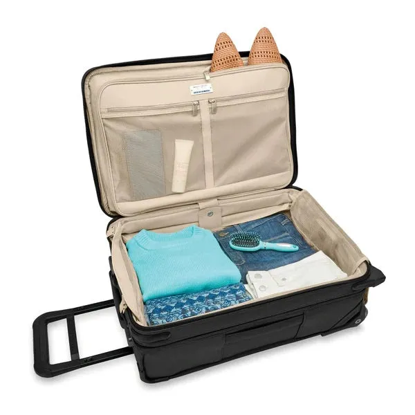 Baseline Essential 2-Wheel Carry-On