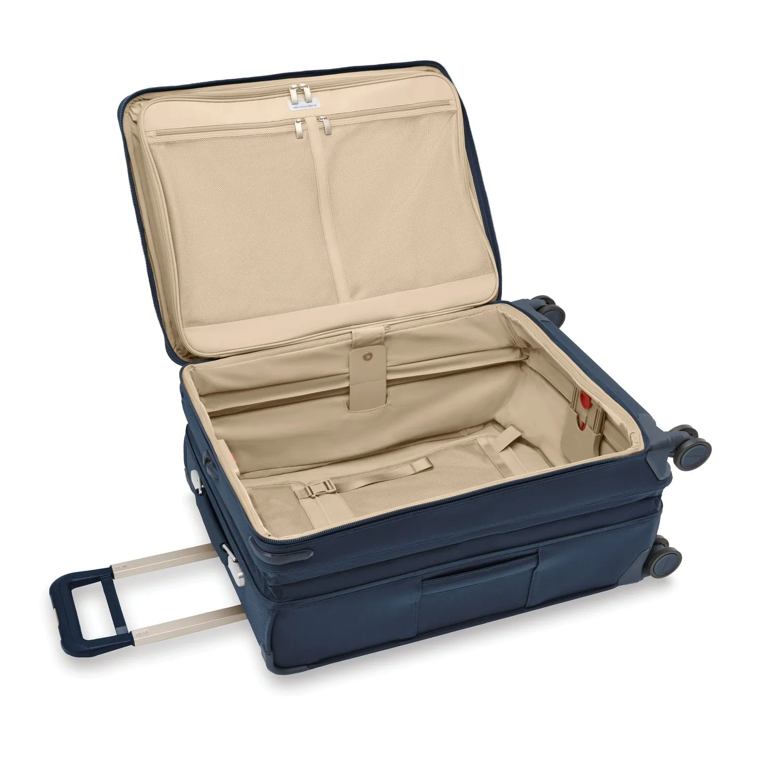 Briggs & Riley Baseline Global Medium Expandable Spinner