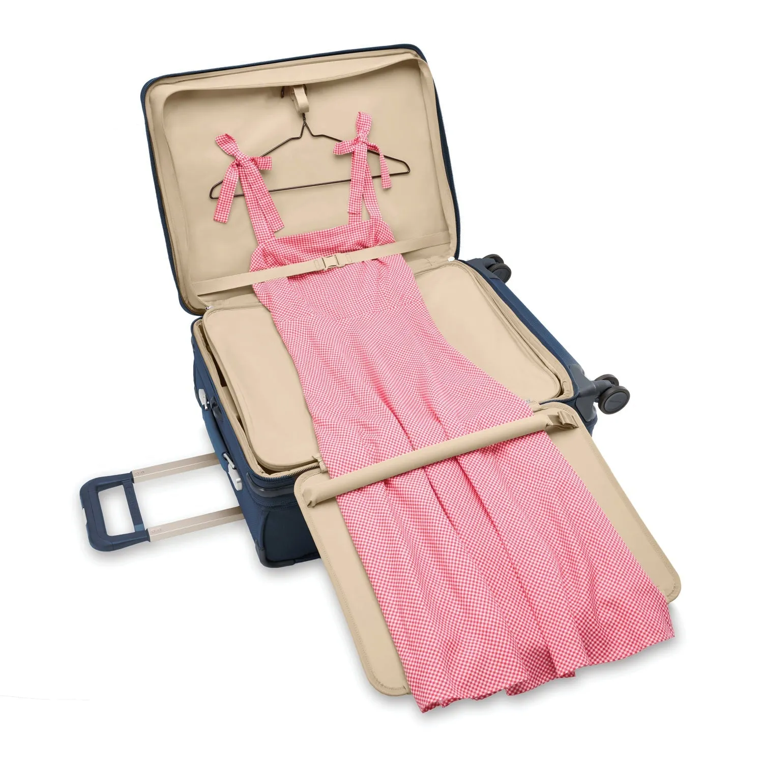 Briggs & Riley Baseline Global Medium Expandable Spinner