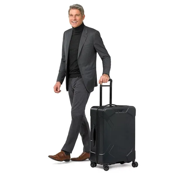 Briggs & Riley Torq Medium Hardside Spinner Luggage