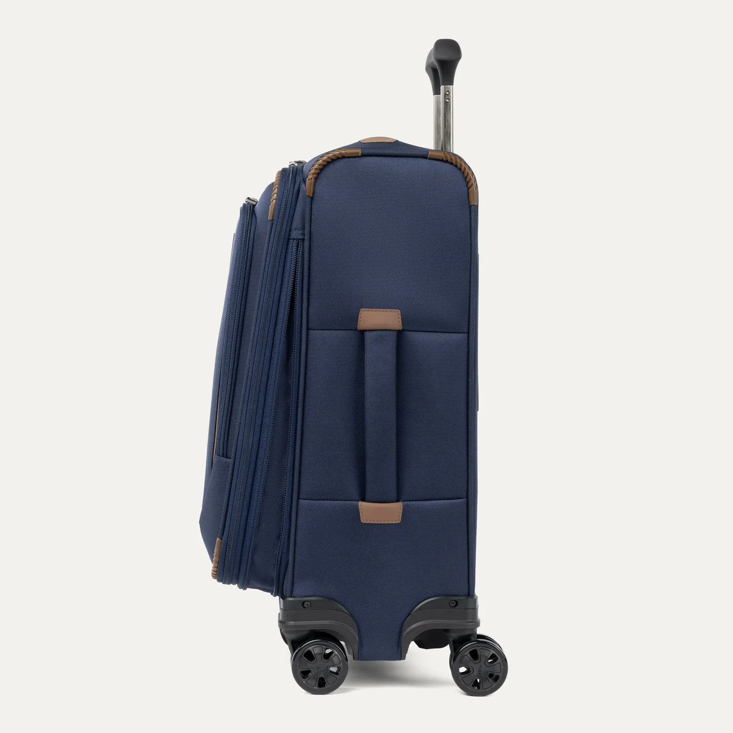 Crew™ Classic Carry-On / Medium Check-In Set