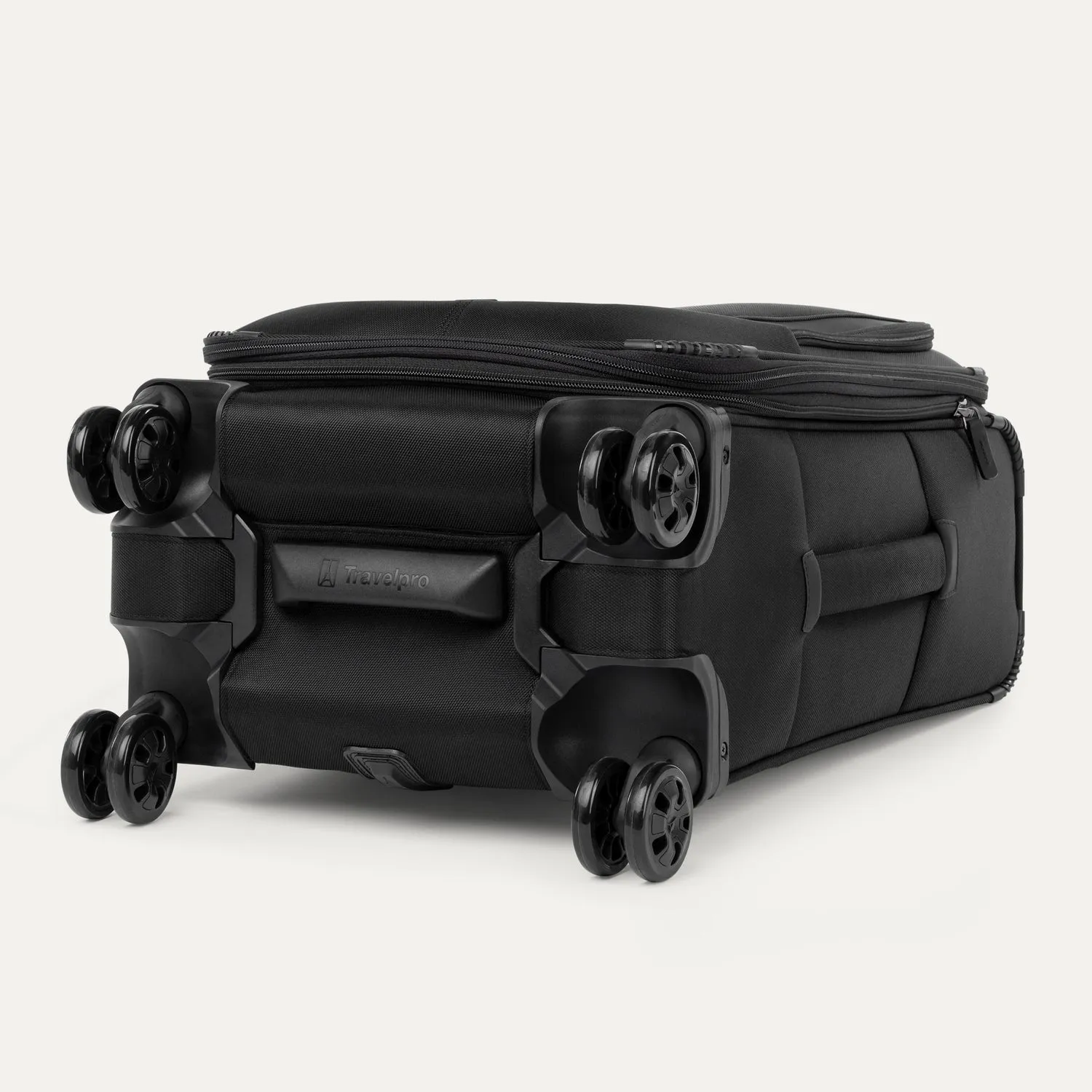 Crew™ Classic Carry-On / Medium Check-In Set