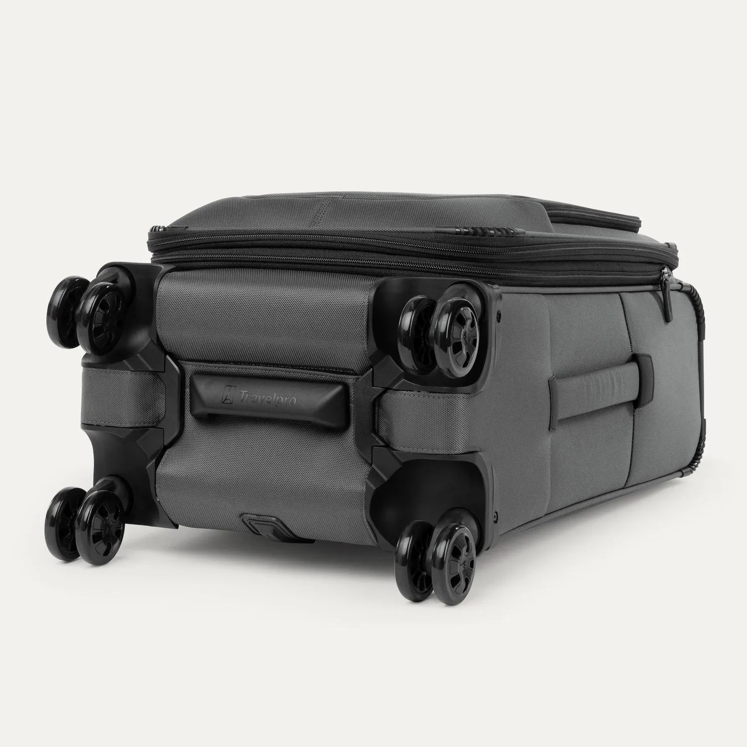 Crew™ Classic Carry-On / Medium Check-In Set