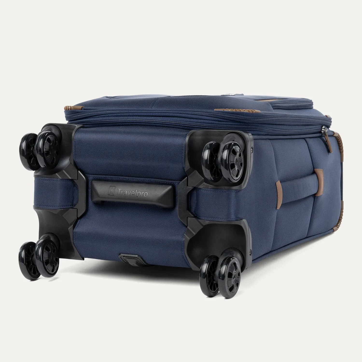 Crew™ Classic Carry-On / Medium Check-In Set