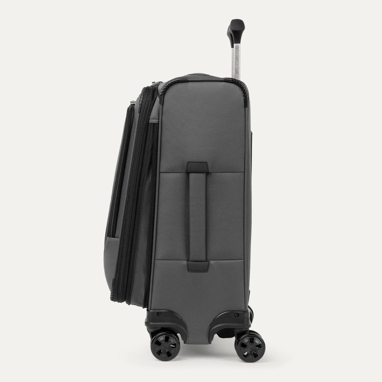 Crew™ Classic Carry-On / Medium Check-In Set