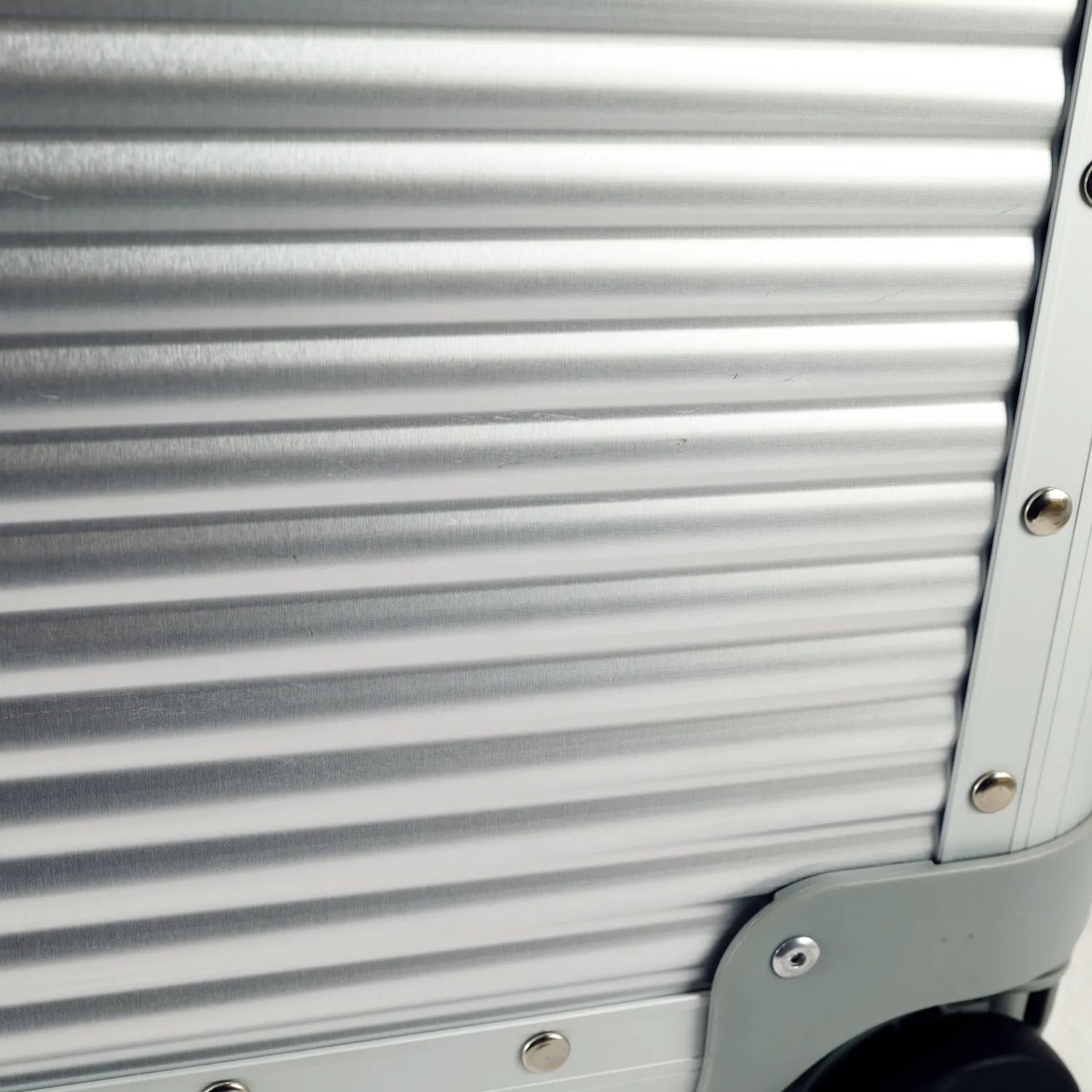 FPM Milano Spinner Luggage - Bank S Cabin Spinner 55 FLOOR MODEL
