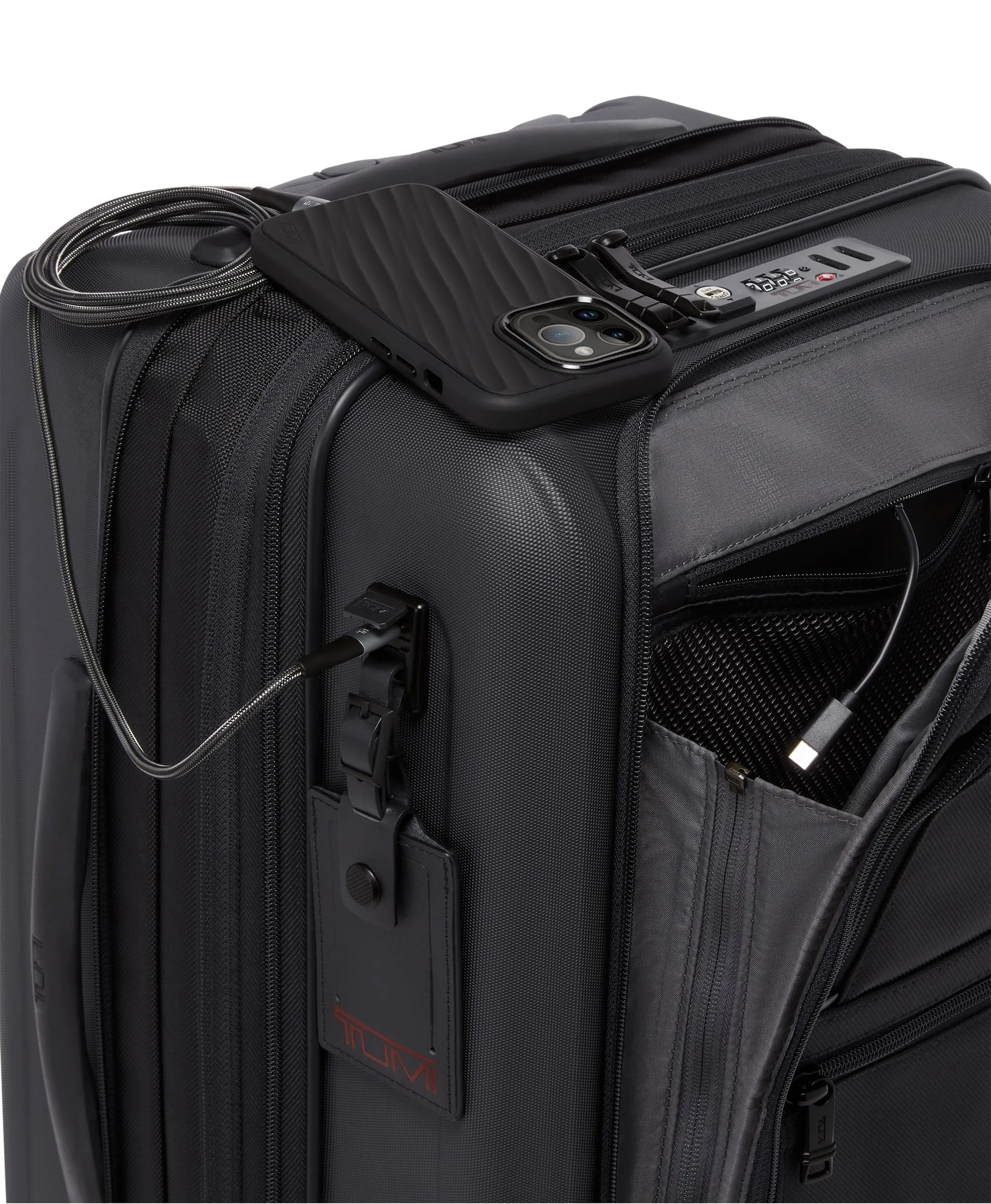 Hybrid International Expandable 4-Wheeled Carry-On
