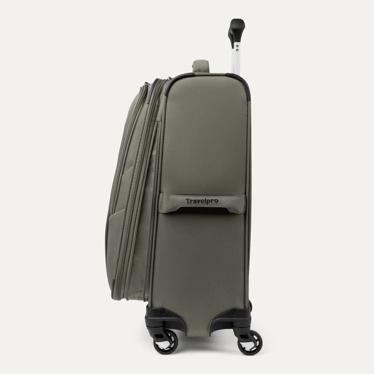 Maxlite® 5 Carry Me Away Carry On Set