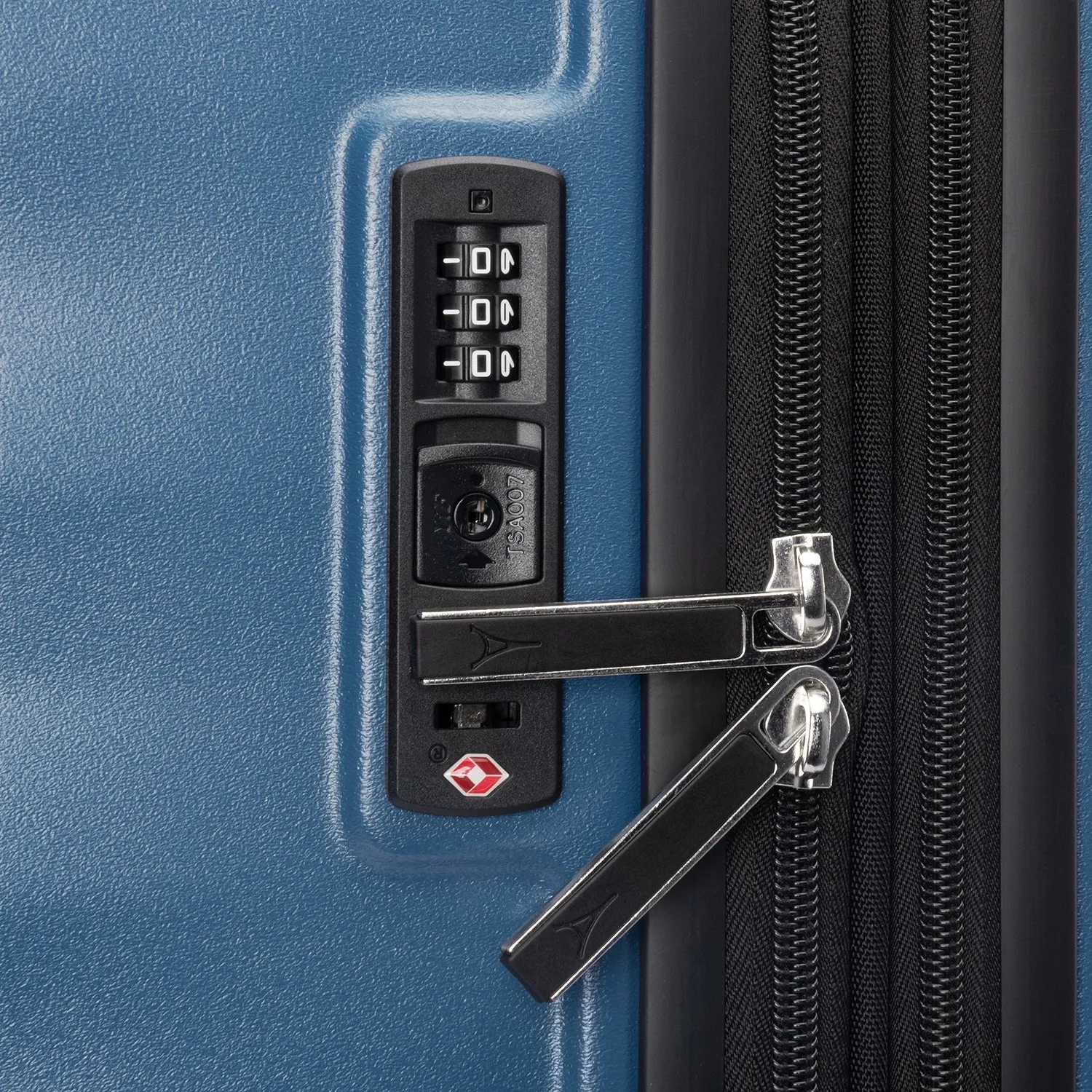 Maxlite® Air V2 Large Check-In Hardside Spinner