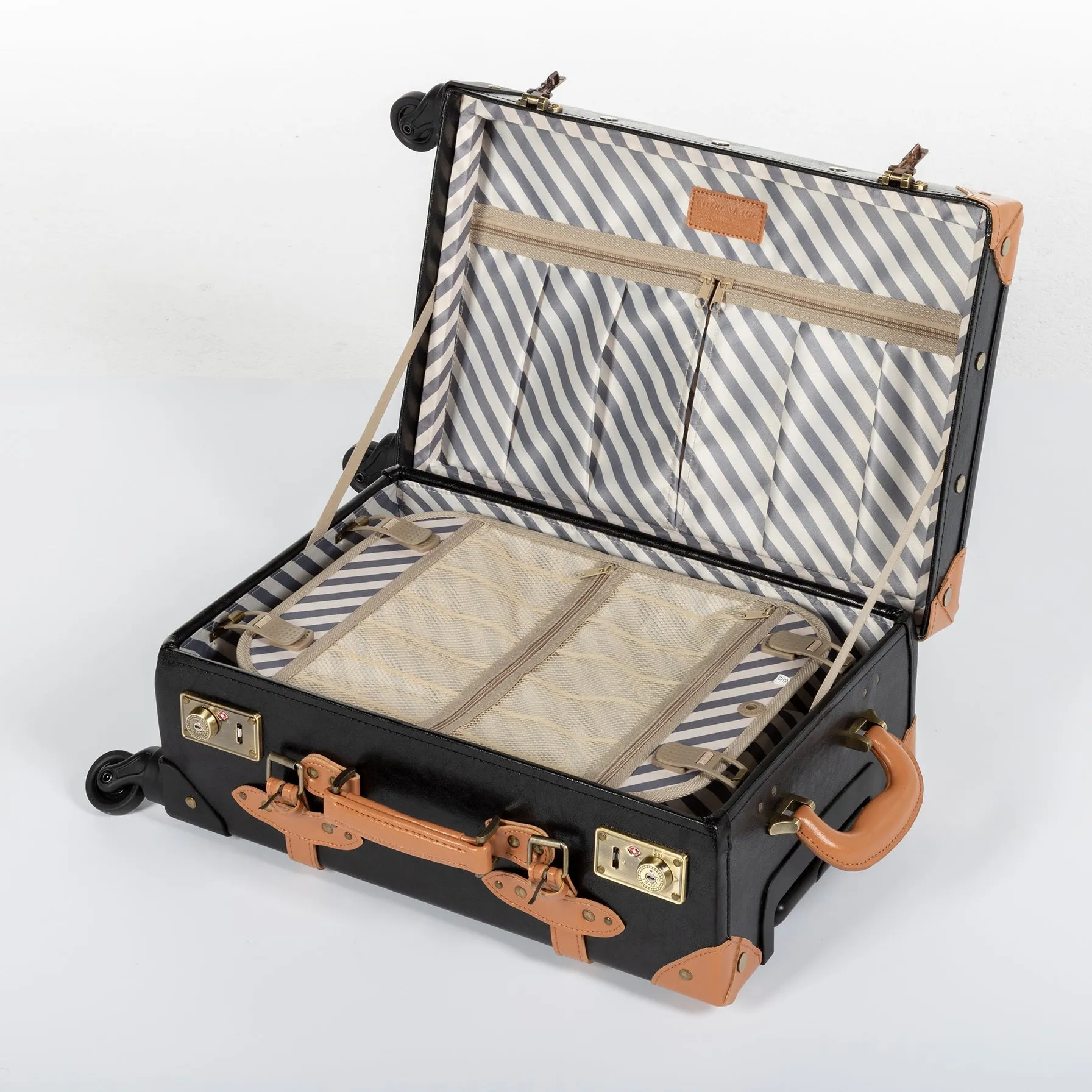 Minimalism Large Check-in Set - Train Case