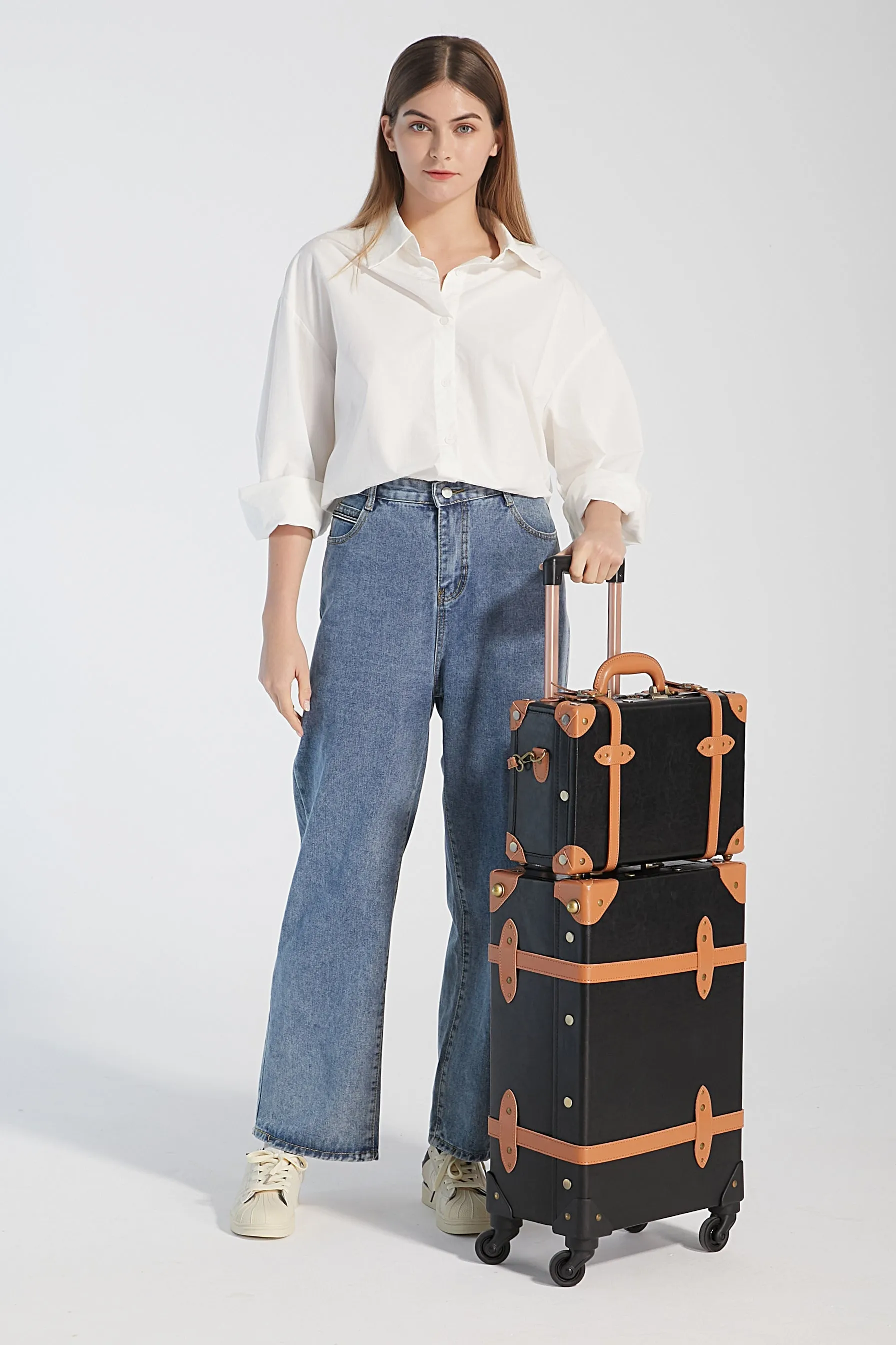 Minimalism Large Check-in Set - Train Case