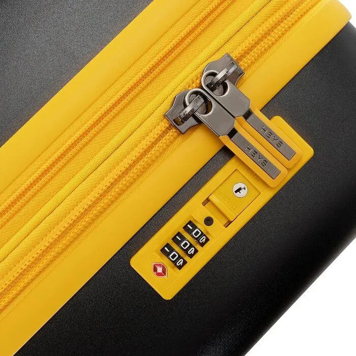 NHL Boston Bruins Carry-On Spinner