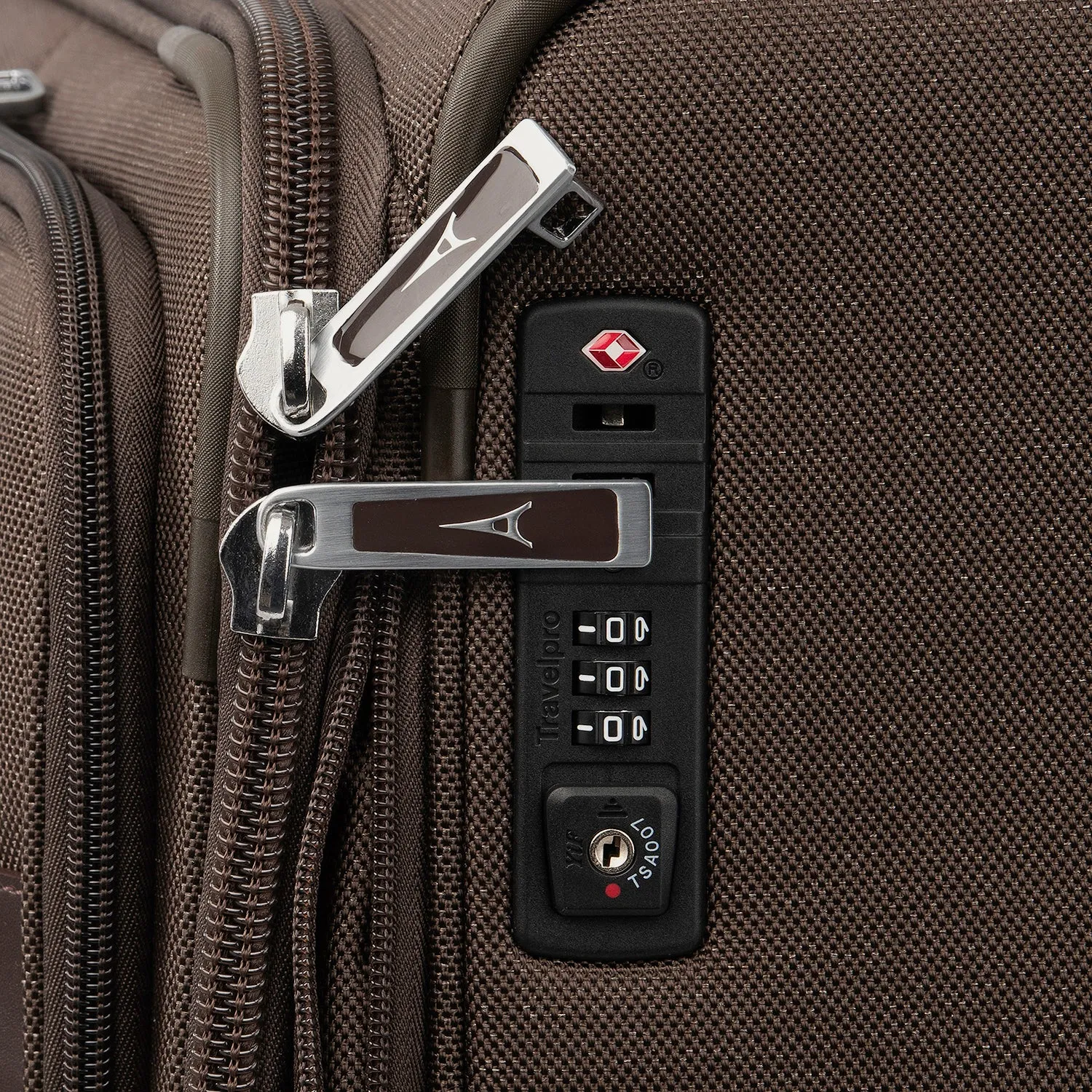 Platinum® Elite Carry-On / Medium Check-In Spinner Set