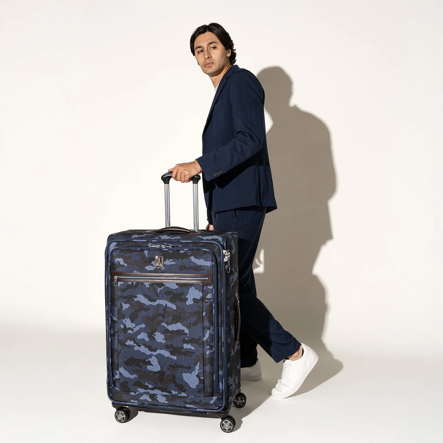 Platinum® Elite Large Check-In Spinner - Camouflage