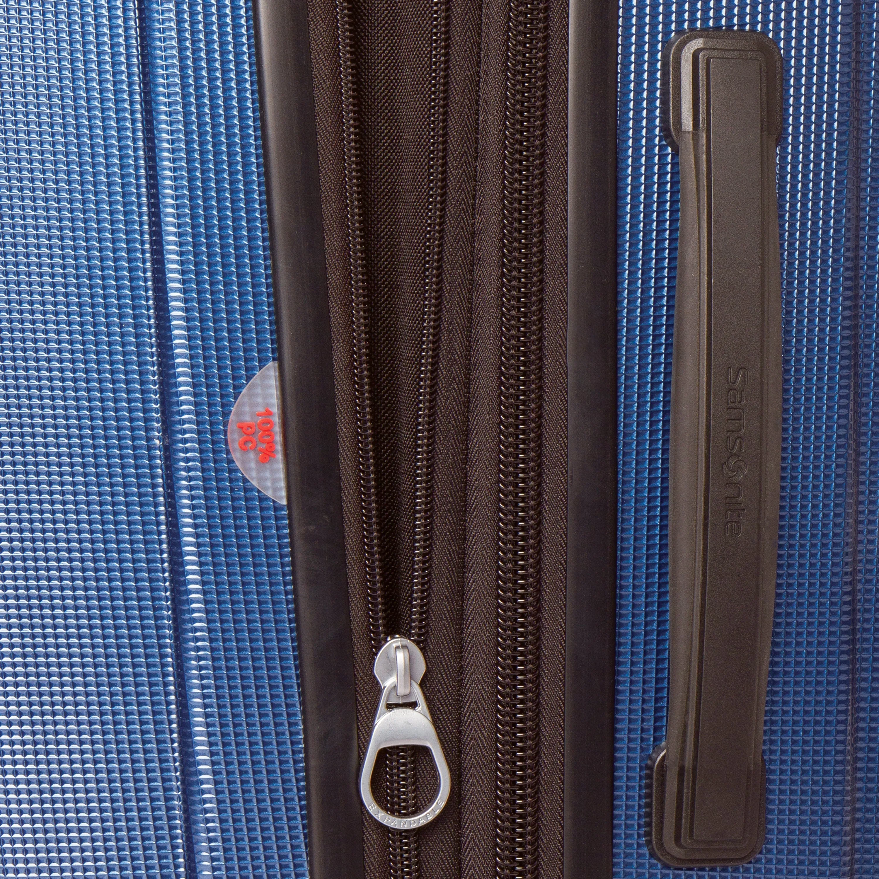 Samsonite Omni 3.0 Carry-On Spinner Expandable Luggage