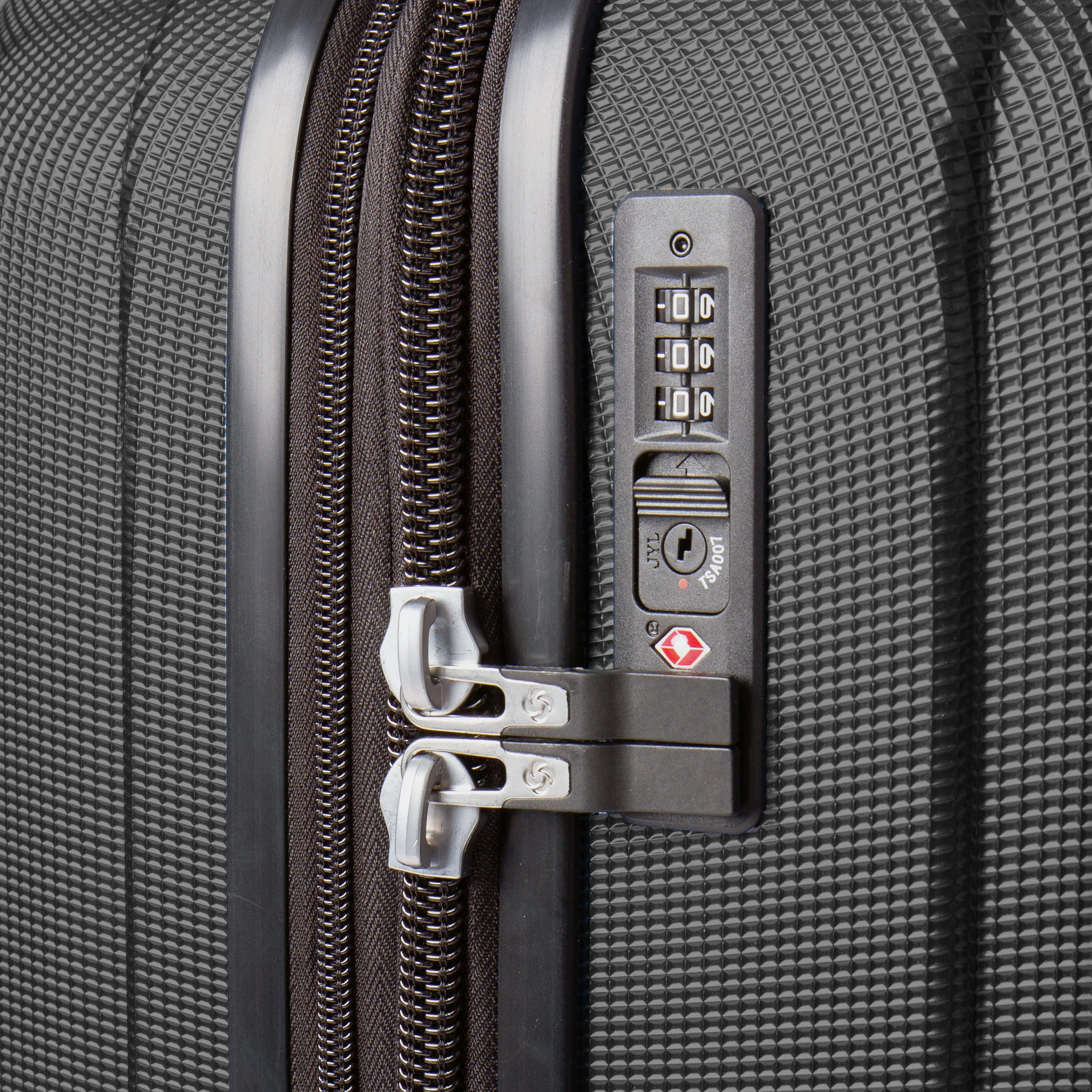 Samsonite Omni 3.0 Carry-On Spinner Expandable Luggage