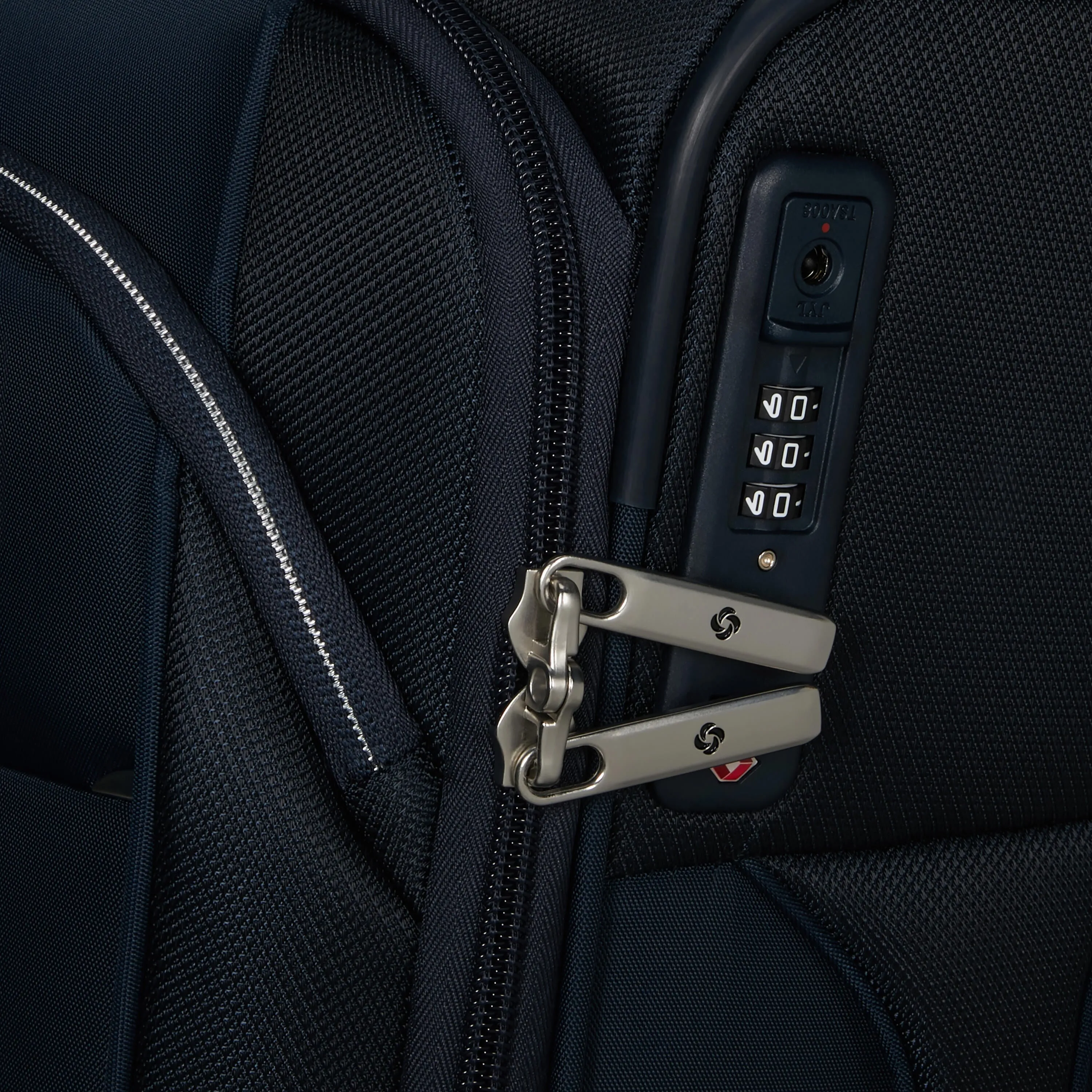 Samsonite Re-Lite Spinner Expandable Carry-On Suitcase