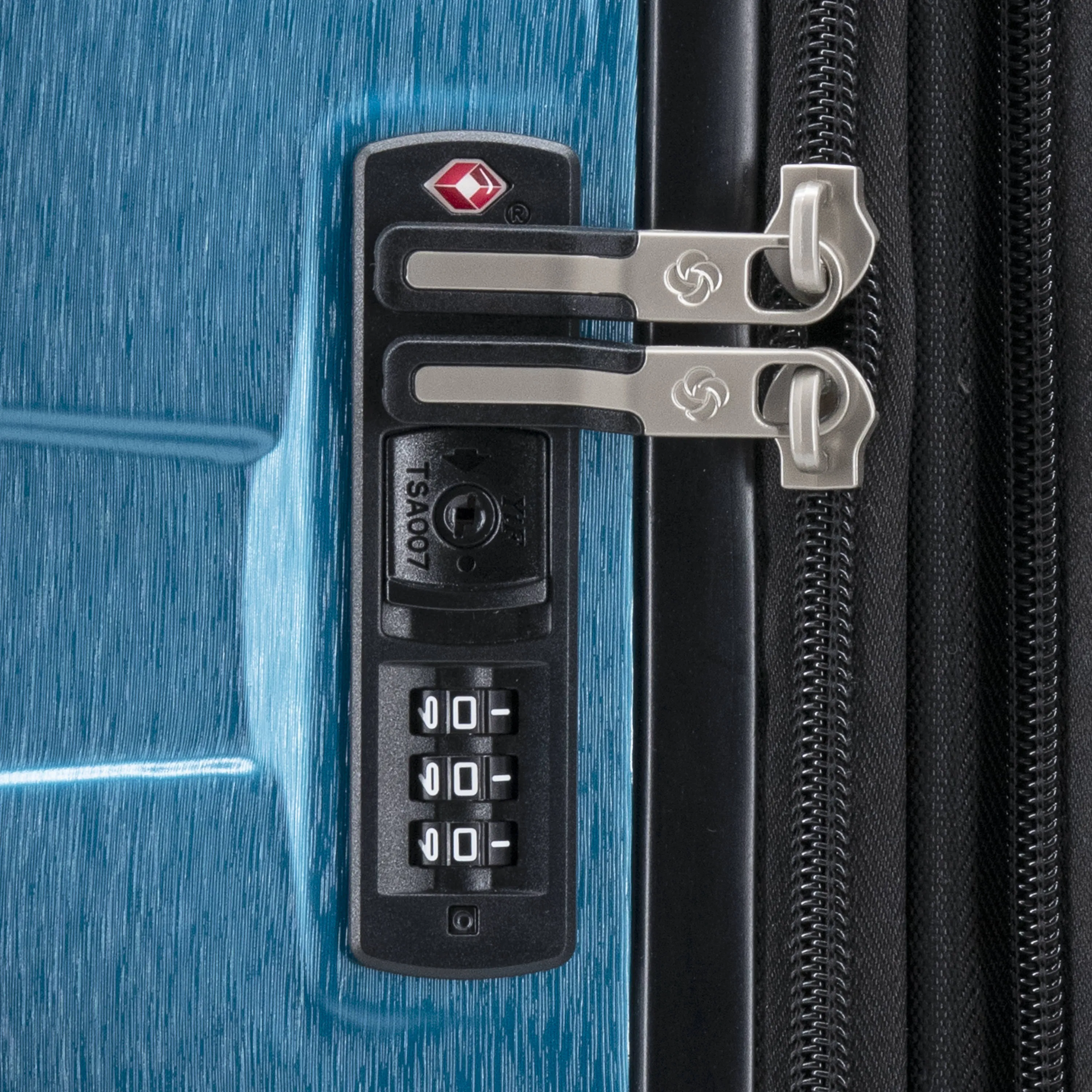 Samsonite Ziplite 6 Spinner Large Expandable Luggage