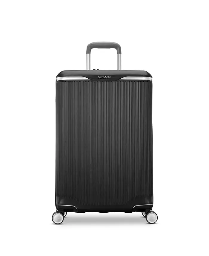 Silhouette 18 Med Exp Check-In Hardside Spinner - Black