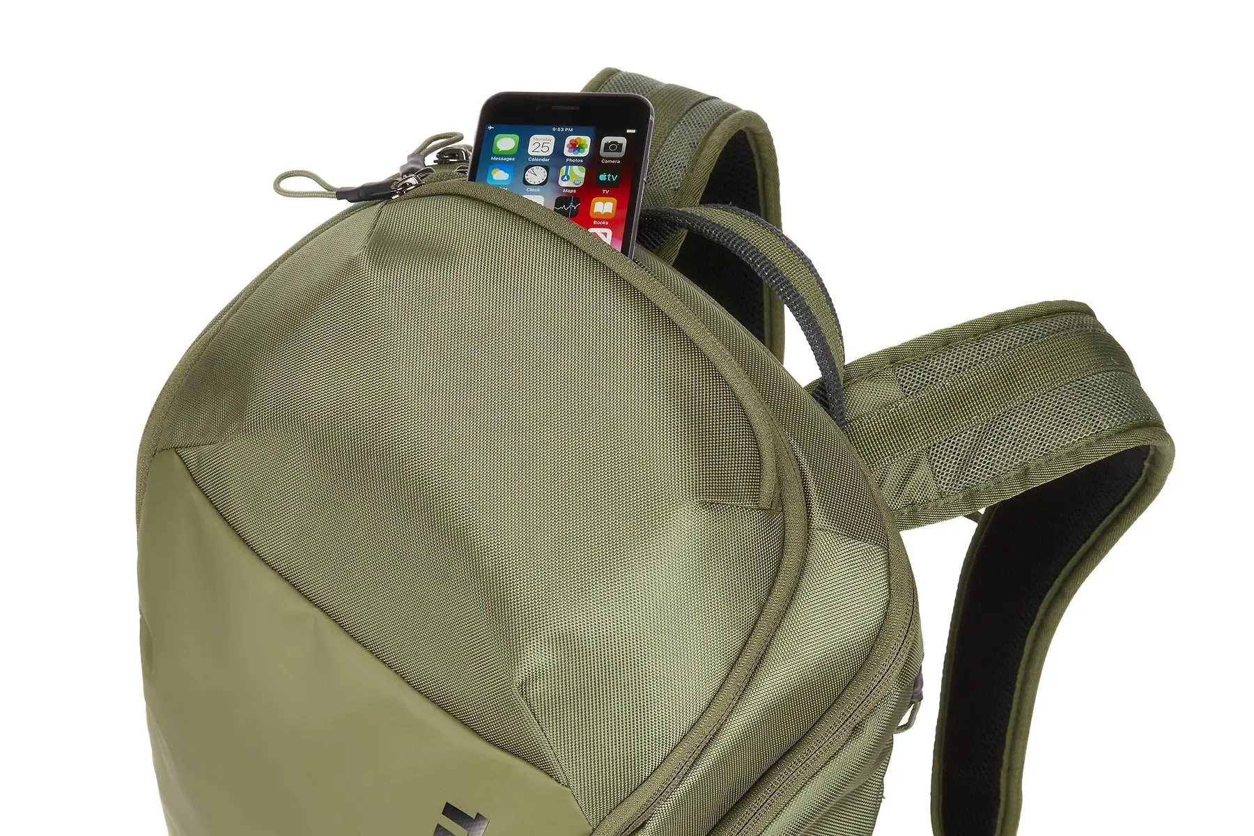Thule Chasm 26L Backpack