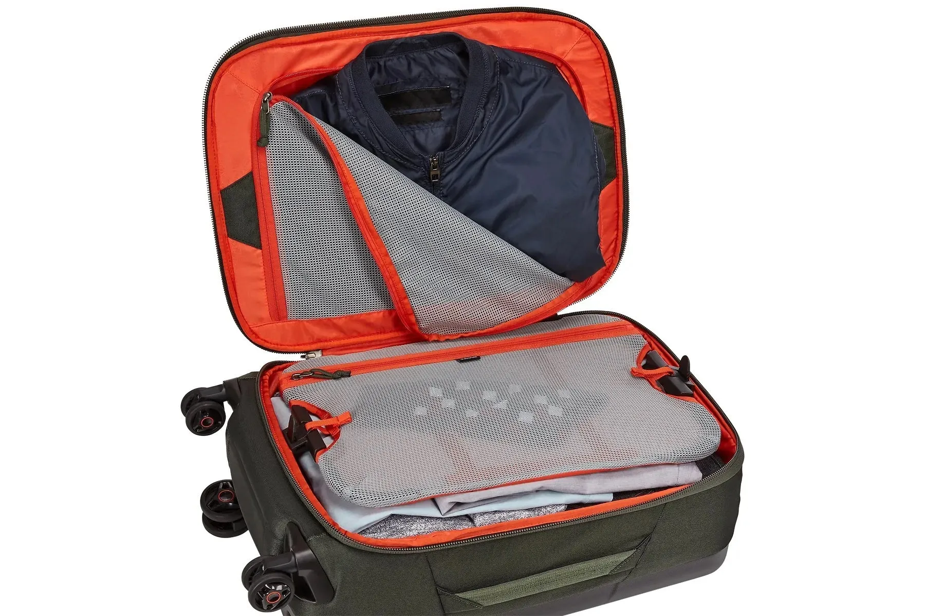 Thule Subterra Carry-On Spinner