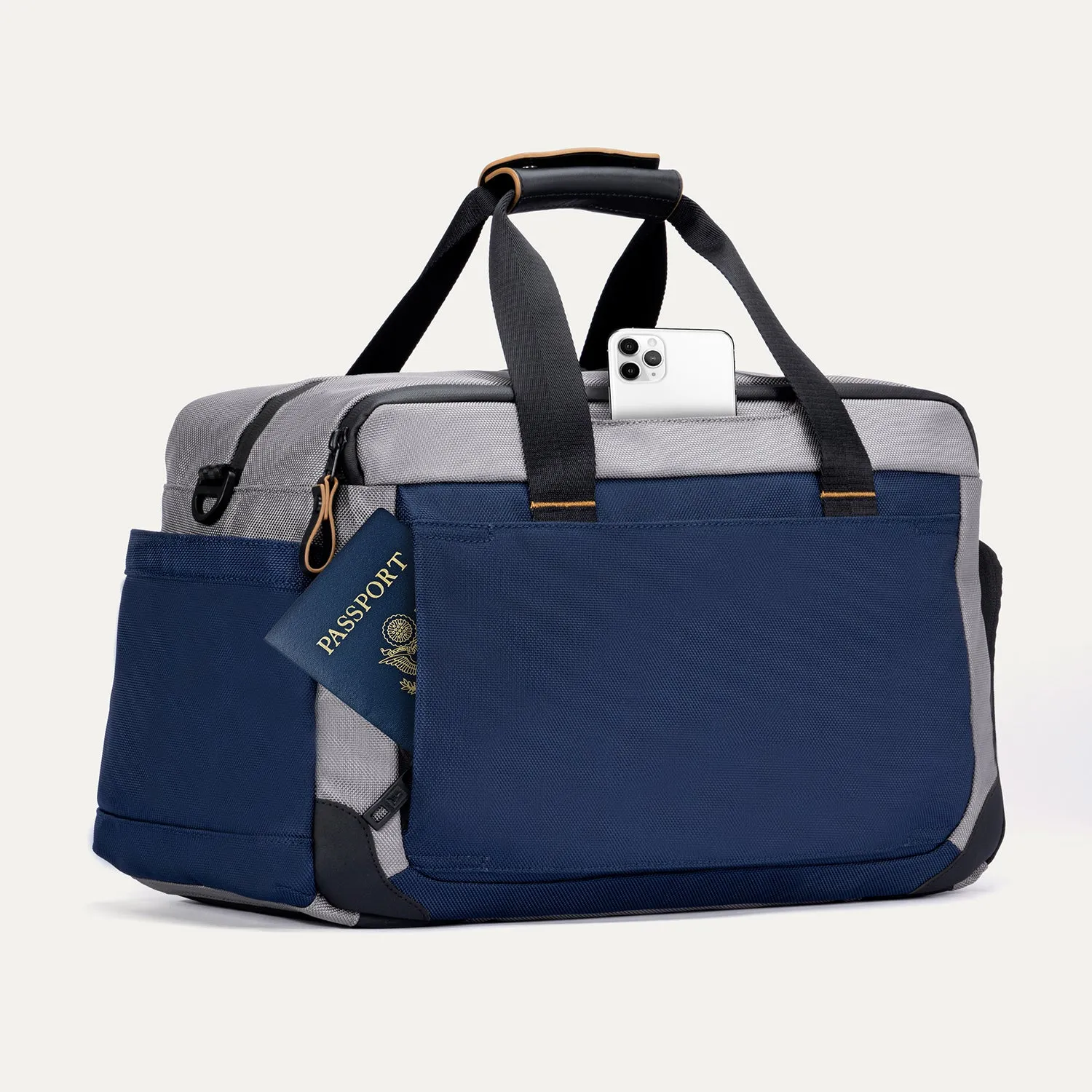 Travelpro® Altitude™ Day-to-Day Duffel
