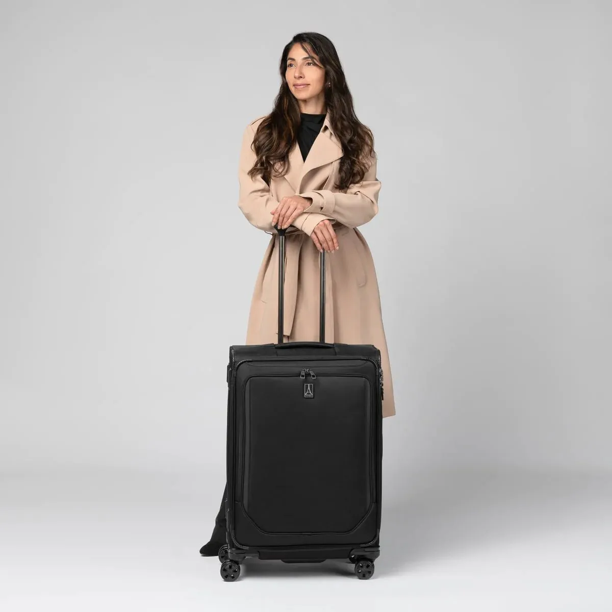 Travelpro Crew Classic Medium Check-in Expandable Spinner Luggage