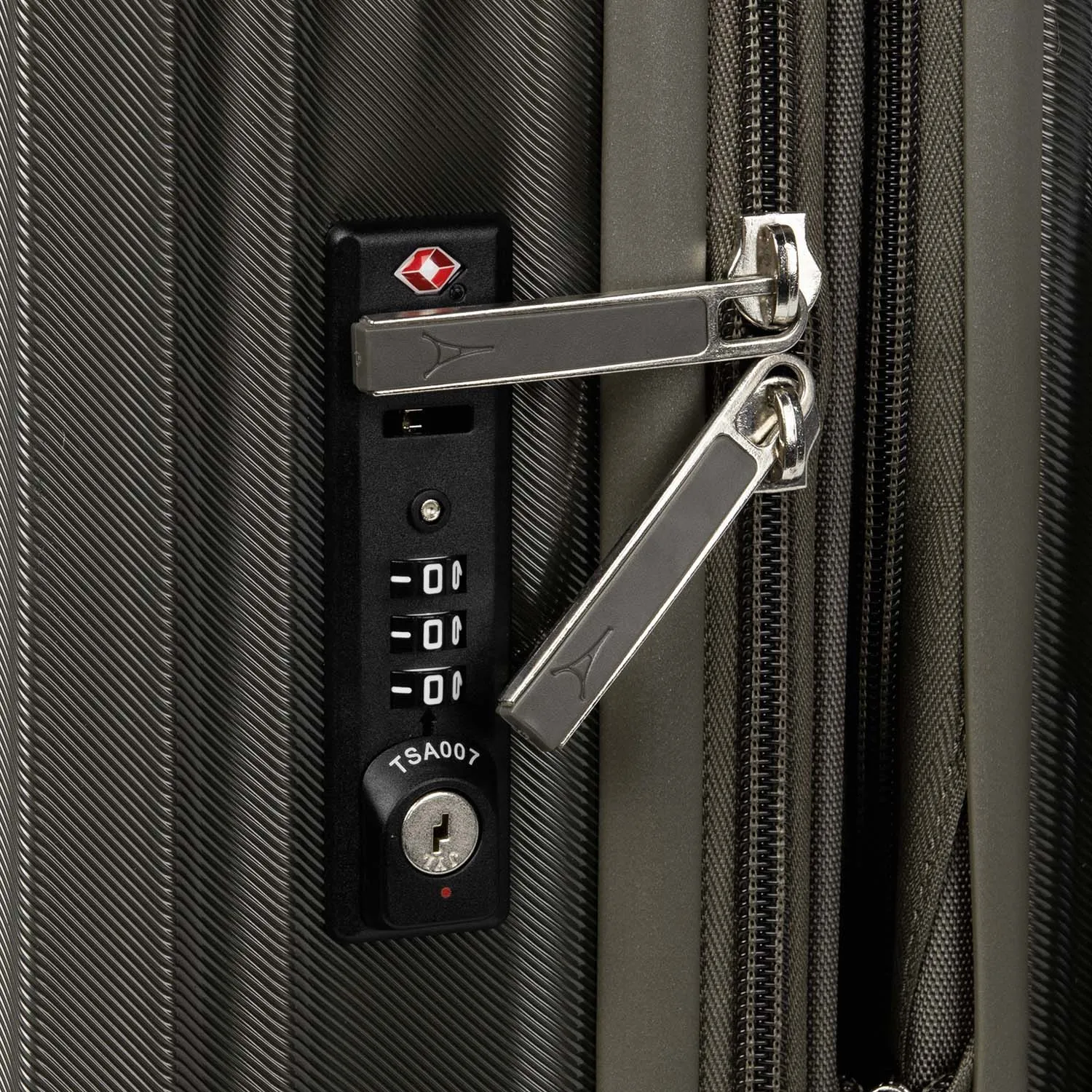 Travelpro Maxlite Air Compact Carry-On Expandable Hardside Spinner Luggage