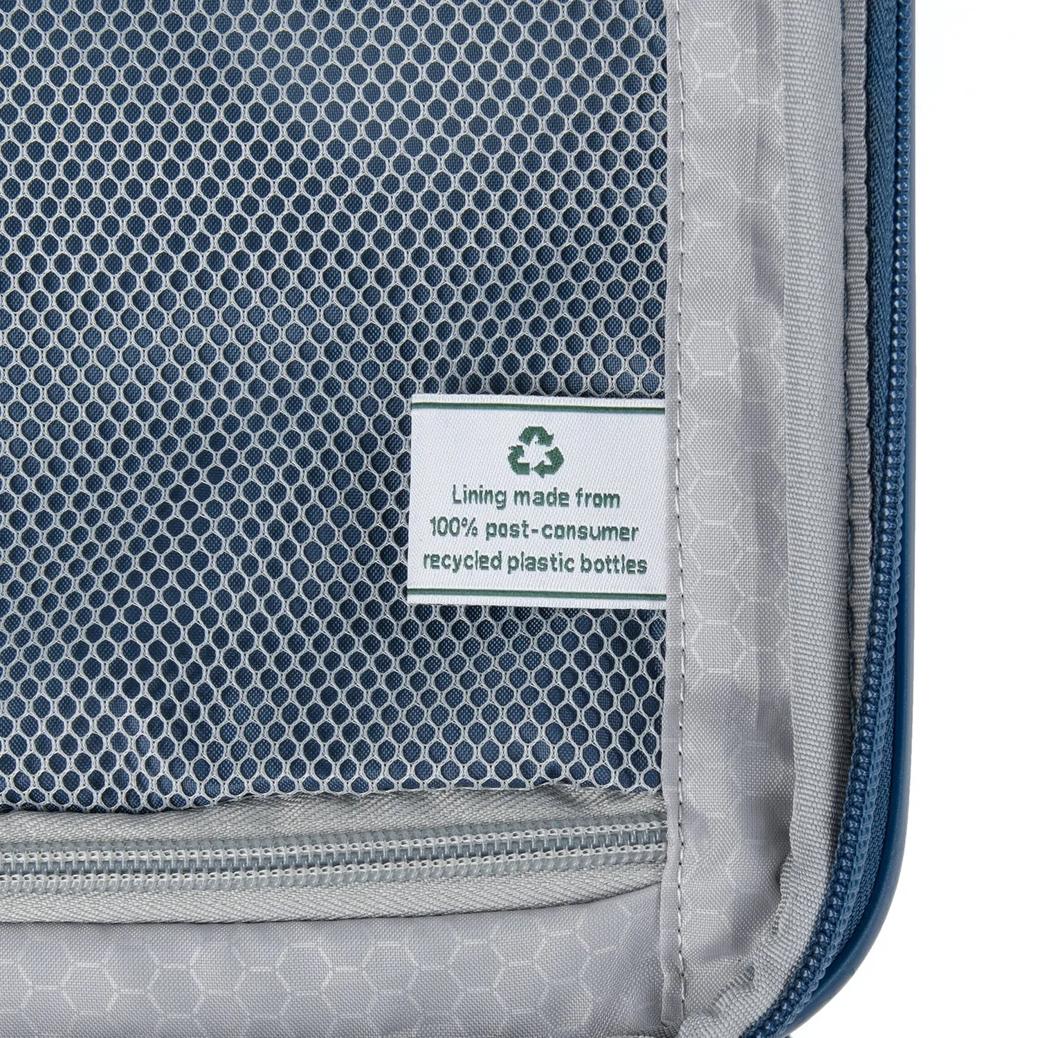 Travelpro Maxlite Air Large Check-in Expandable Hardside Spinner Luggage