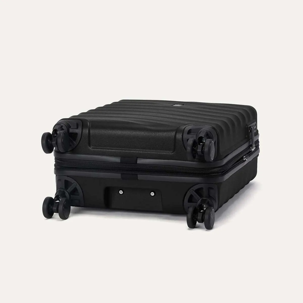 Travelpro Maxlite Air V2 International Carry-On Hardside Spinner