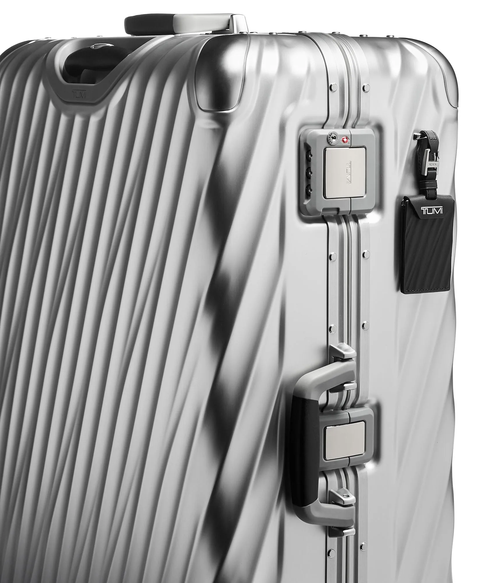 Tumi 19 Degree Aluminum Extended Trip Packing Case