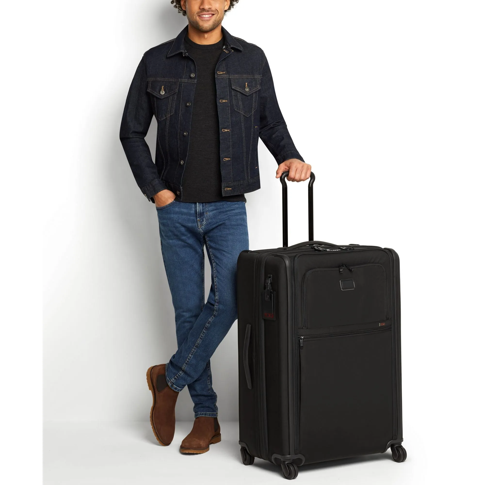 Tumi Alpha 3 Extended Expandable 4 Wheeled Packing Case