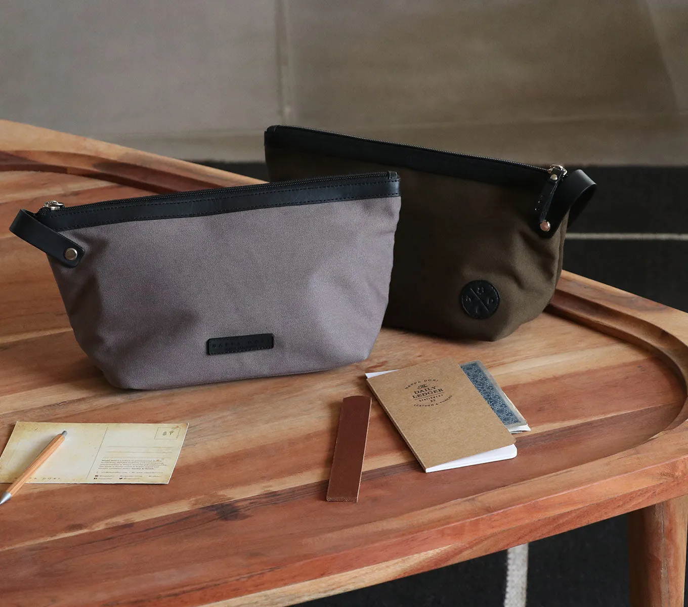UTILITY POUCH