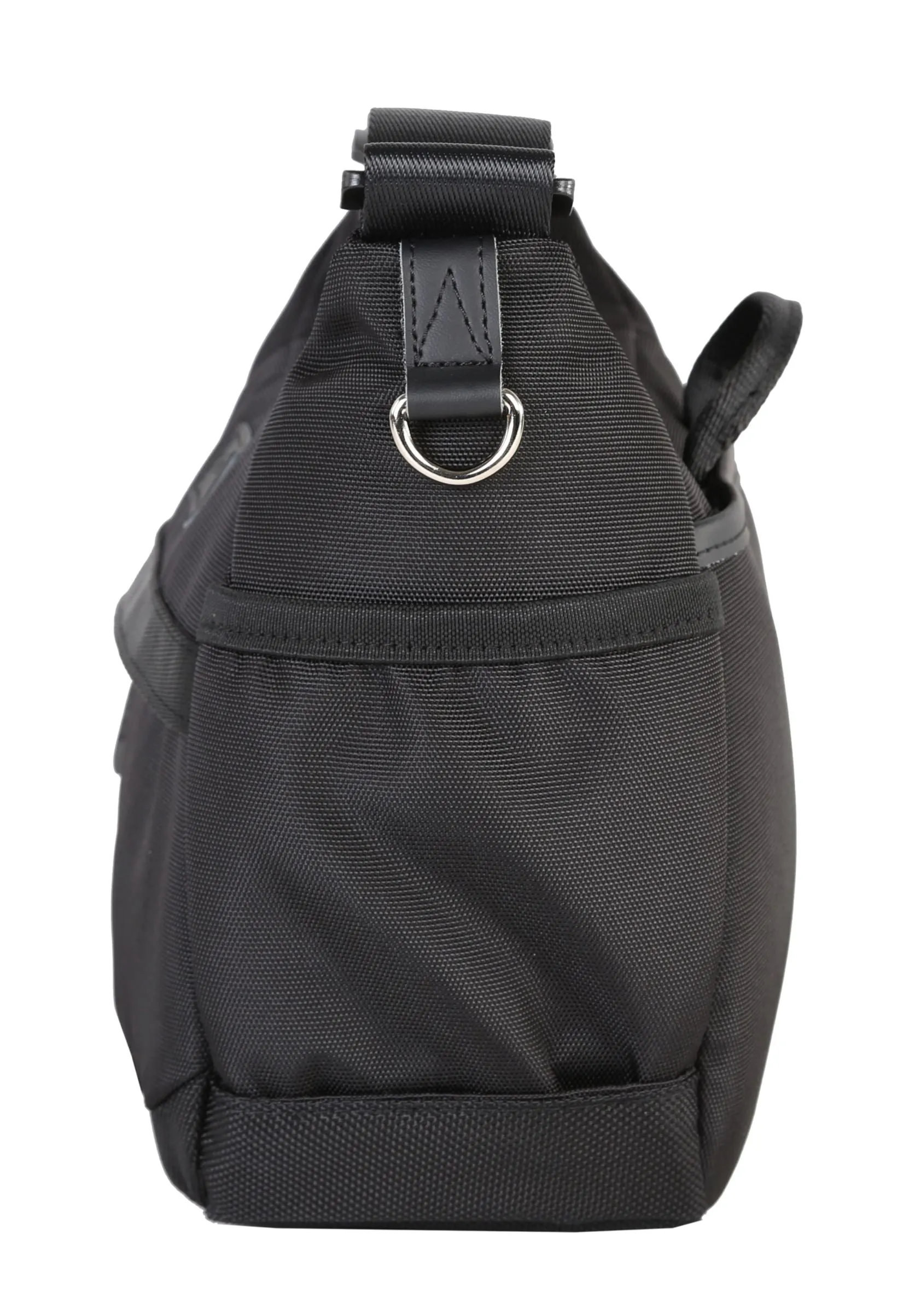 VEO GO 21M BK Shoulder Bag. Black