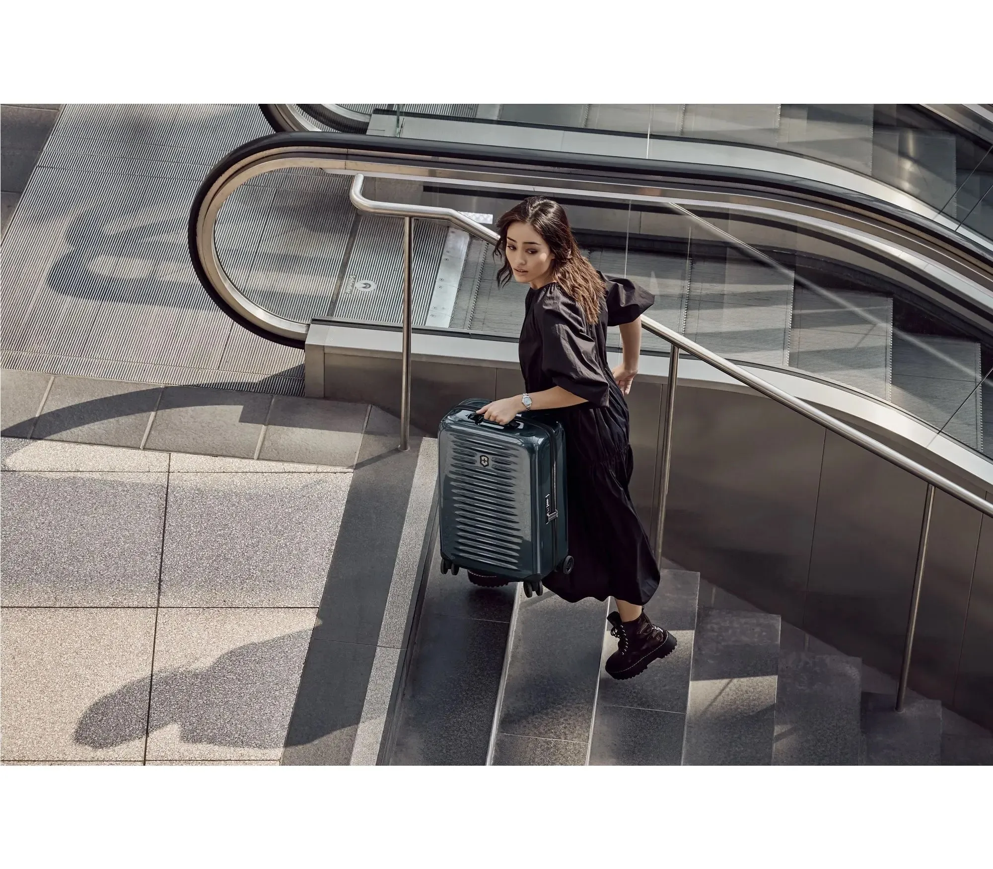 Victorinox Airox Frequent Flyer Hardside Carry-On