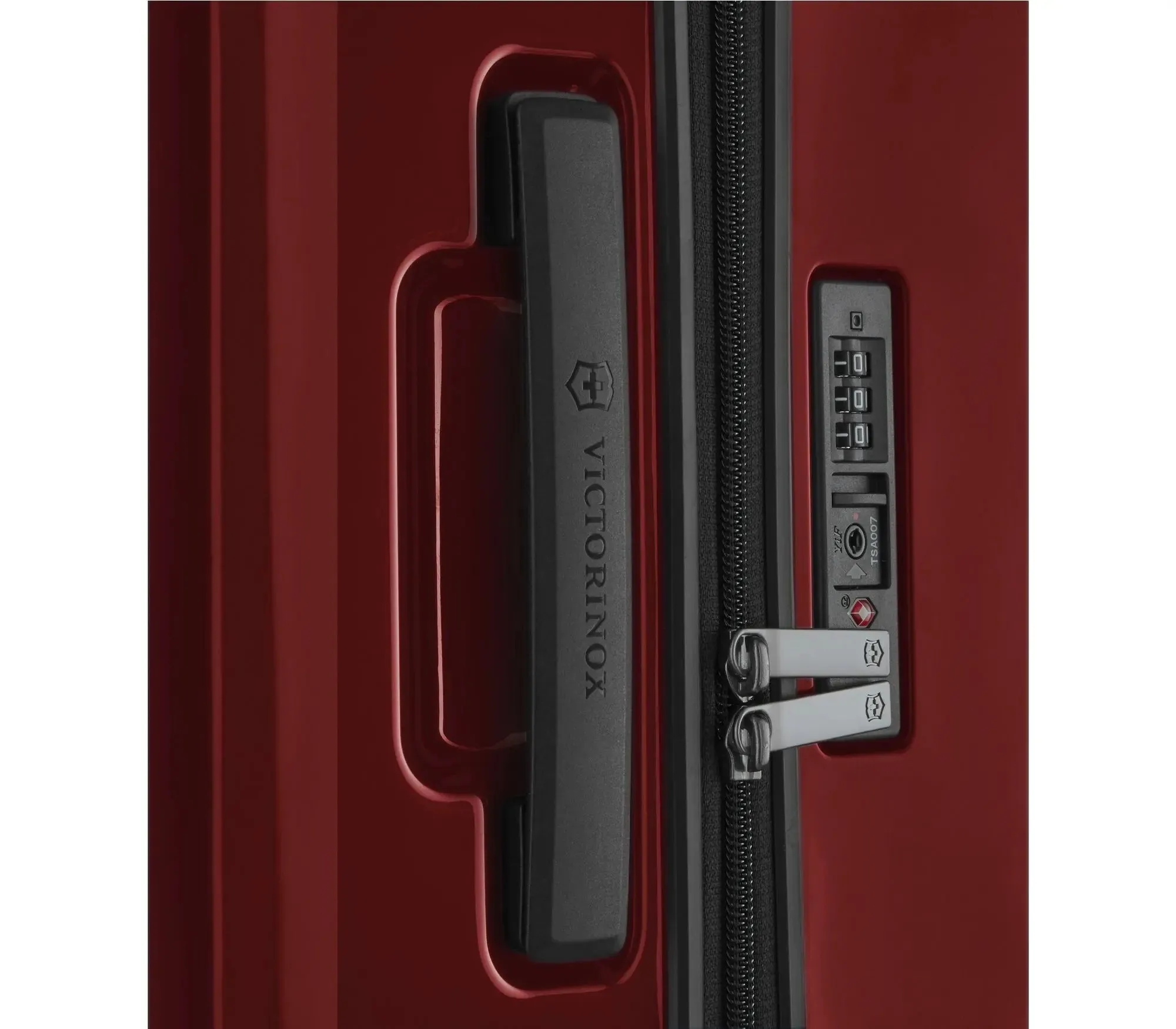 Victorinox Airox Medium Hardside Case